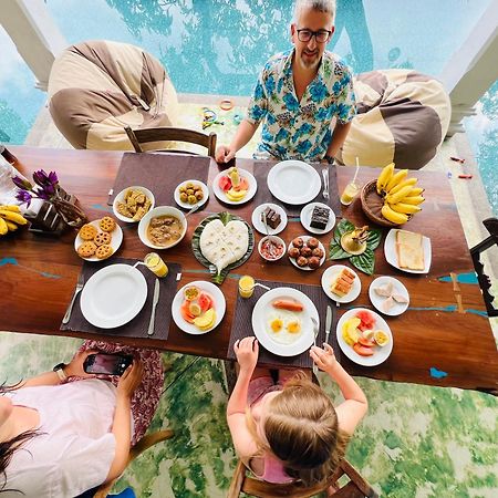 Villa Seven Faces-Luxury Escape,Stunning Views With Private Pool For A Couple Or Family! Galle Kültér fotó