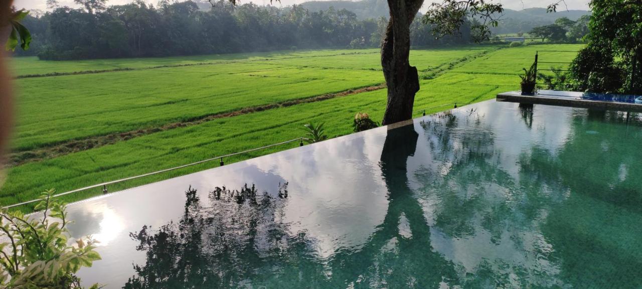 Villa Seven Faces-Luxury Escape,Stunning Views With Private Pool For A Couple Or Family! Galle Kültér fotó