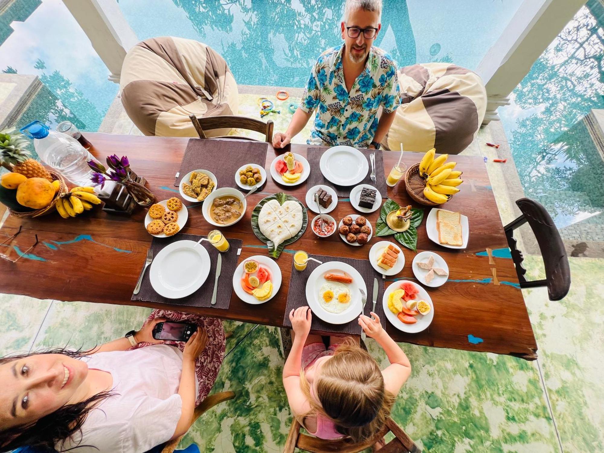Villa Seven Faces-Luxury Escape,Stunning Views With Private Pool For A Couple Or Family! Galle Kültér fotó