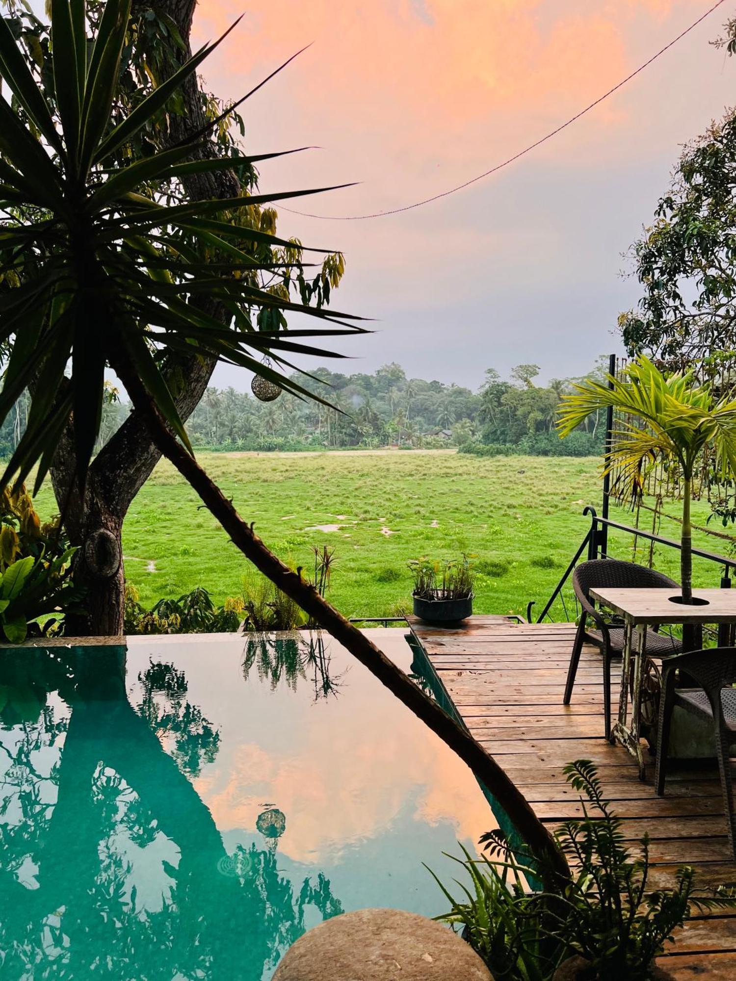 Villa Seven Faces-Luxury Escape,Stunning Views With Private Pool For A Couple Or Family! Galle Kültér fotó