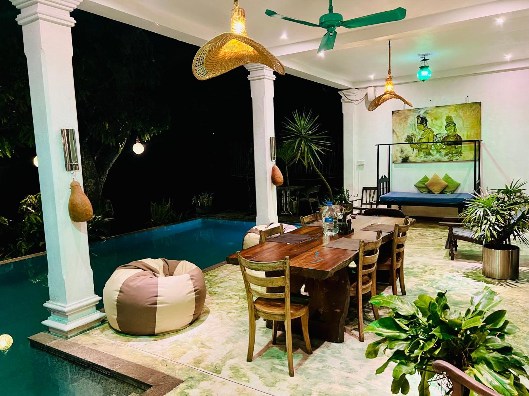 Villa Seven Faces-Luxury Escape,Stunning Views With Private Pool For A Couple Or Family! Galle Kültér fotó